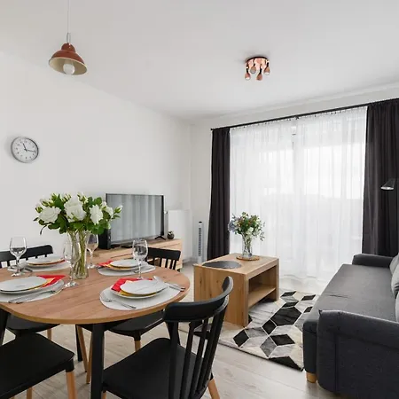 Premium Apartments Poznan Airport By Noclegi Renters Exterior foto