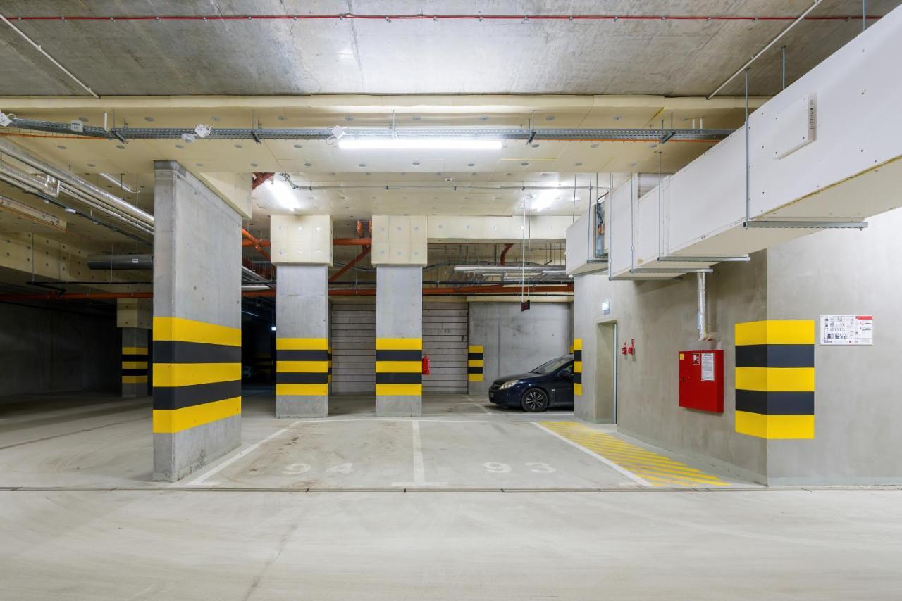 Premium Airport By Renters Poznan