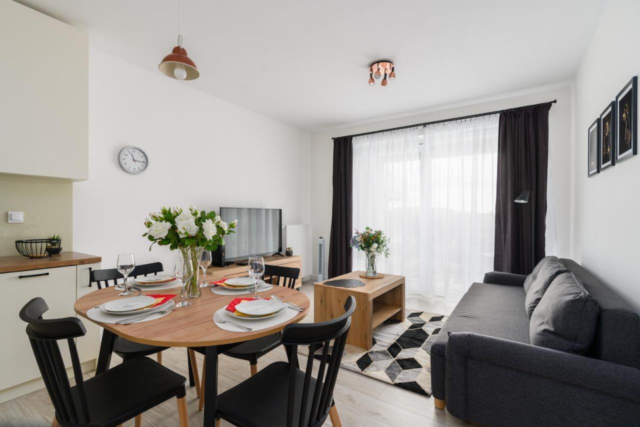Premium Airport By Renters Apartment *